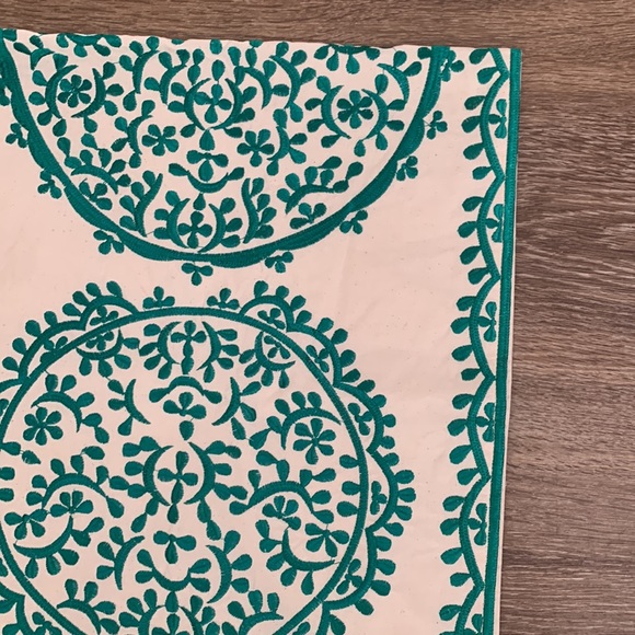 Anthropologie Bahia Embroidered Table Runner - Picture 4 of 6